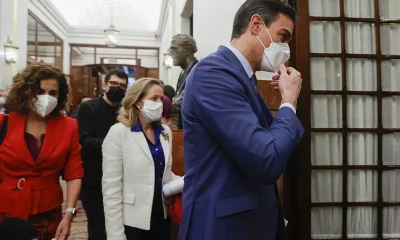 Sánchez se refugia en la pandemia, en el volcán de La Palma y en Ucrania para justificar la crisis que colapsa España